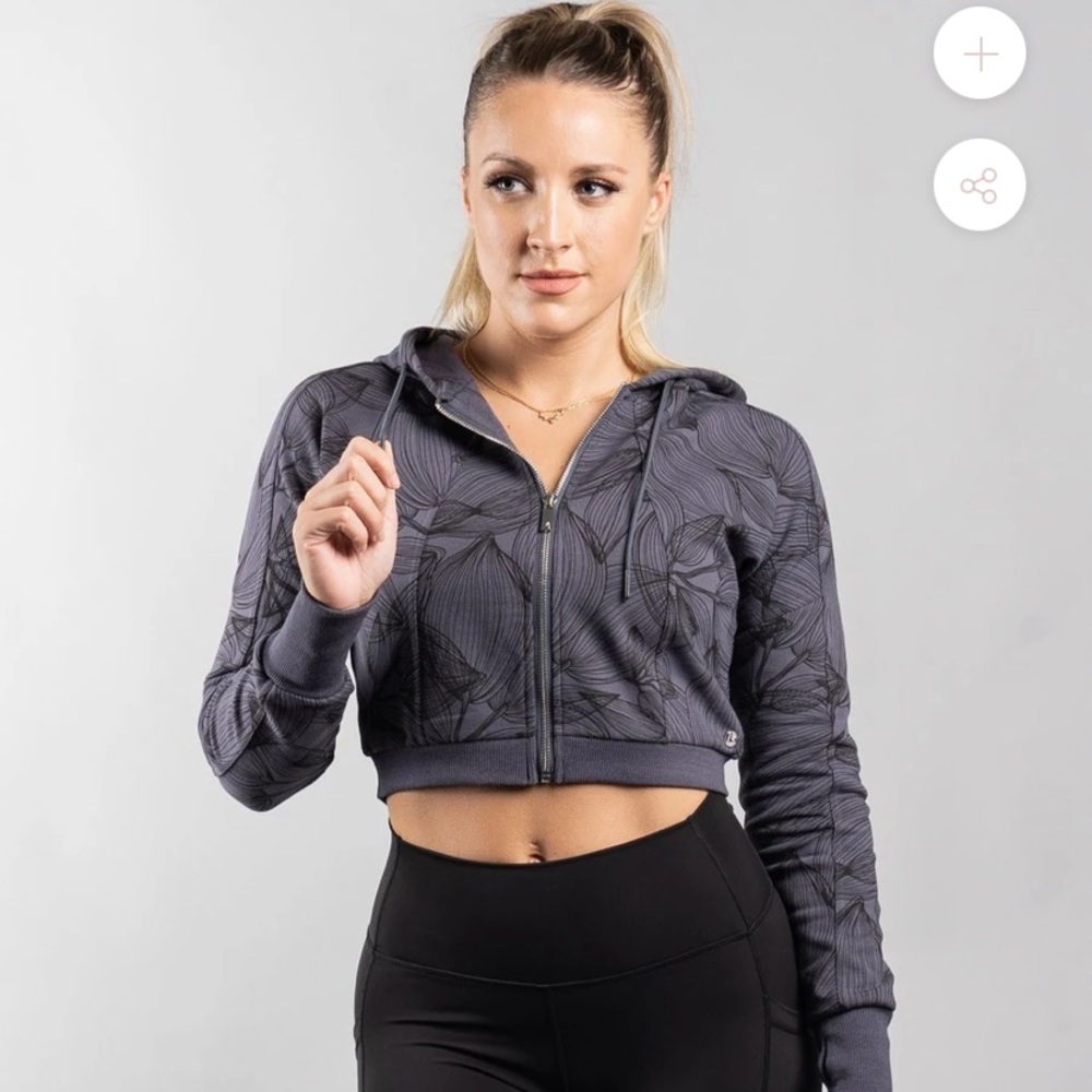 Small Buffbunny core crop zip jacket